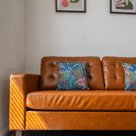 بيت للعطل 53a Hampton Road *