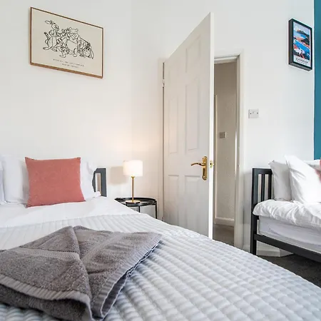 بيت للعطل 53a Hampton Road *